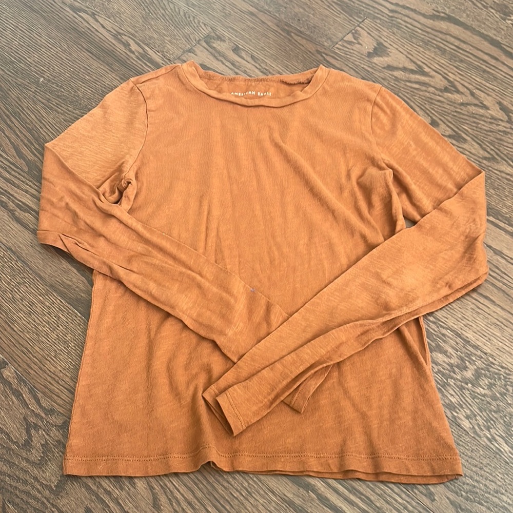 American eagle burnt orange long sleeve